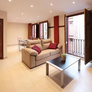  Apartment Reyes Catolicos